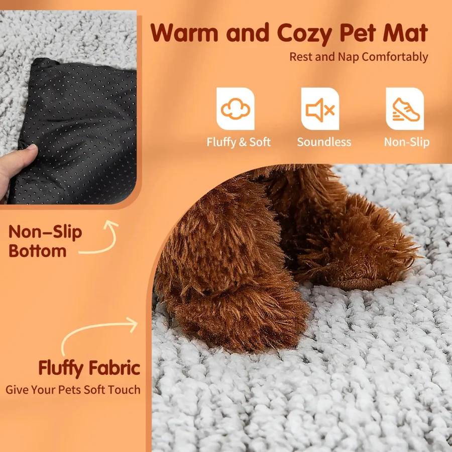 Self-Heating Pet Pad for Dogs and Cats, Soft Faux Fur, Portable and Washable Mat