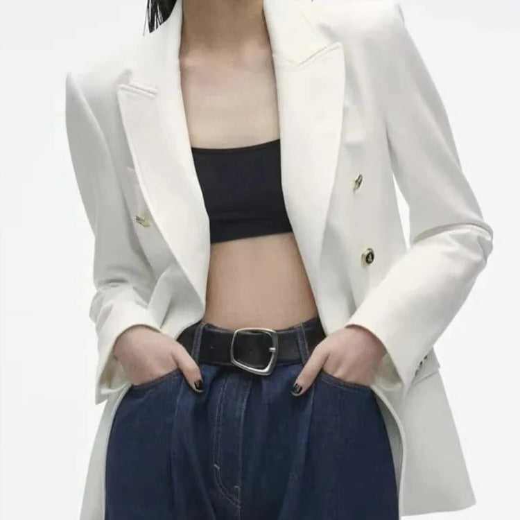 Elegant Women’s V-Neck Blazer with Fitted Silhouette