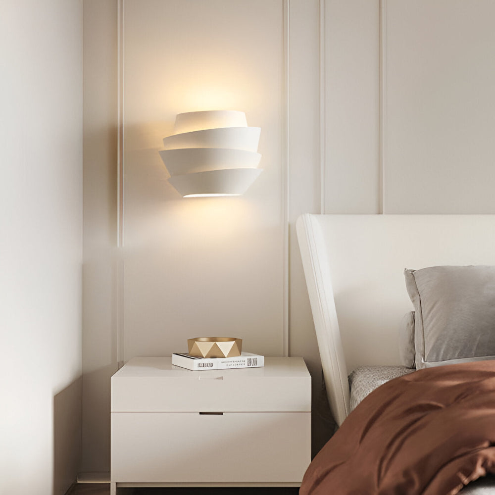 Dual-Head Iron Wall Lamp with E27 LED Sockets and Warm Light