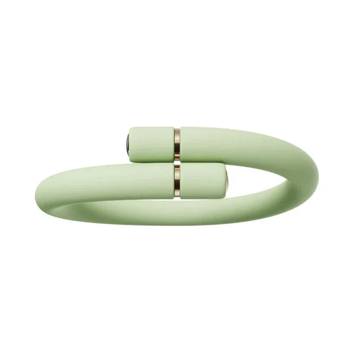 Electromagnetic Pest Repellent Wristband with Essential Oil Sticks and Adjustable Fit