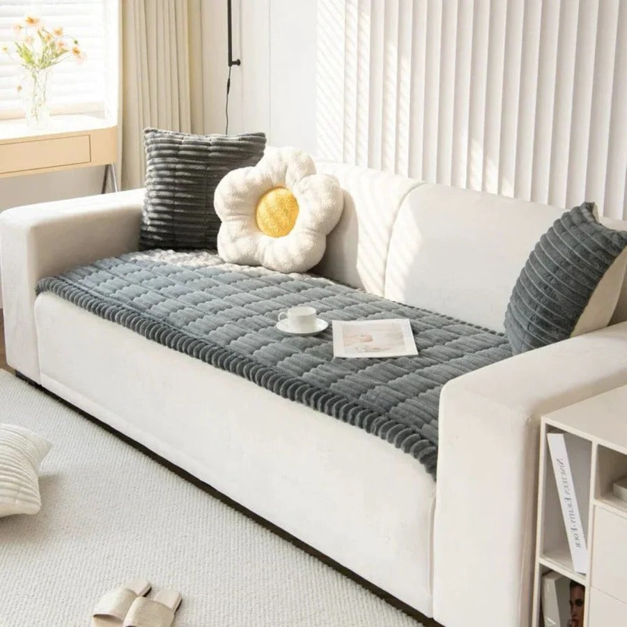 Polyester Sofa Slipcover with Textured Grip Backing and Machine Washable Fabric