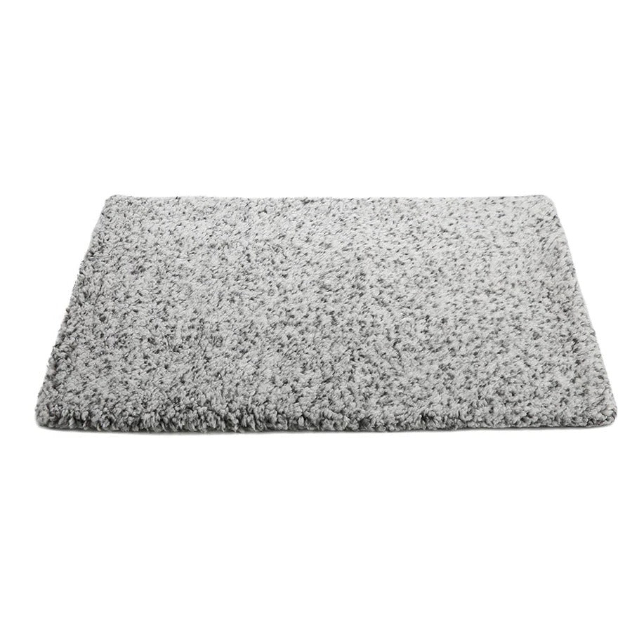 Self-Heating Pet Pad for Dogs and Cats, Soft Faux Fur, Portable and Washable Mat