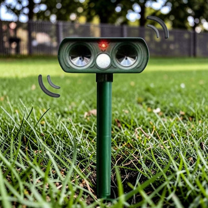 Motion Activated Ultrasonic Deer Repeller with Solar Power and Waterproof Design