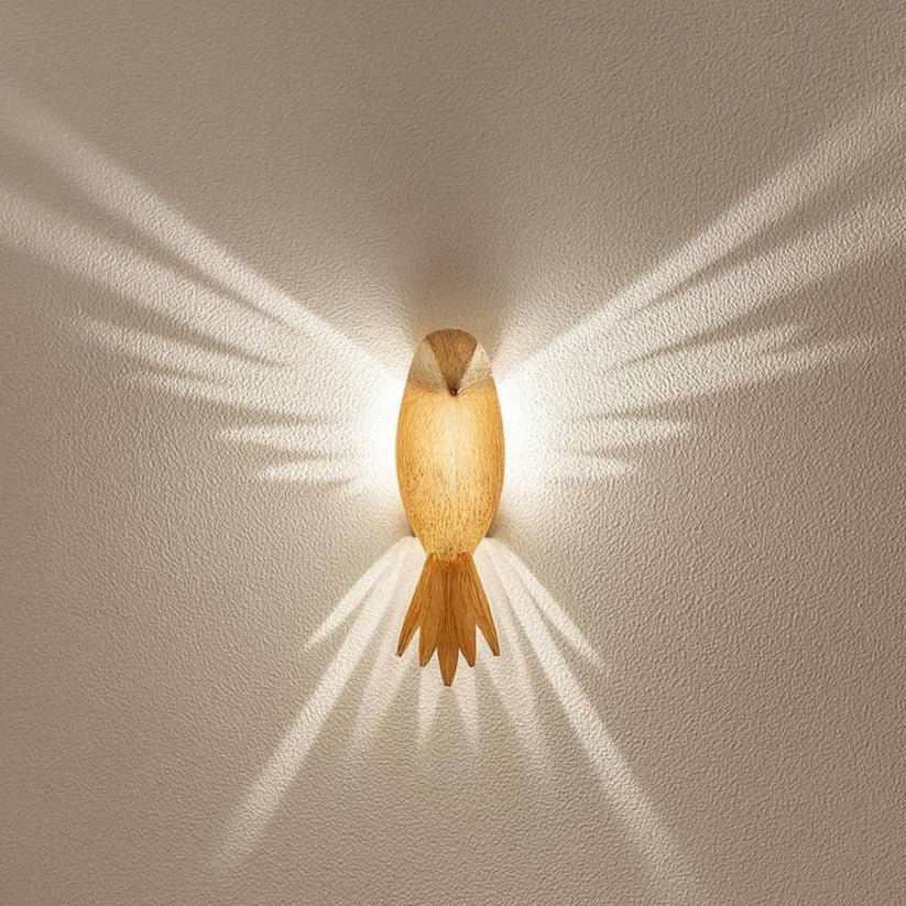 Bird Silhouette Wall Lamp with Wing Projection and Warm White LED