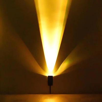 Solar Spot Light with Adjustable Zoom Lens and RGB Color Modes, IP65 Waterproof