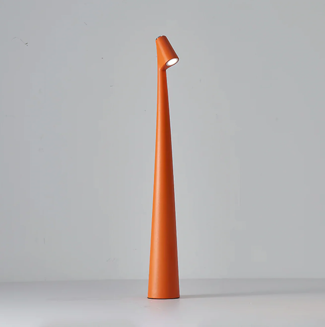 Rechargeable Table Lamp with Touch Dimming and Color Temperature Control, IP54