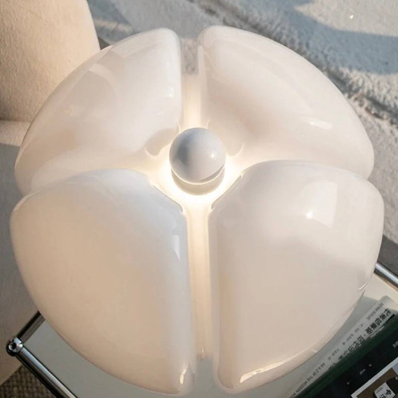 Touch-Controlled Dimmable LED Table Lamp with Adjustable Petal Design