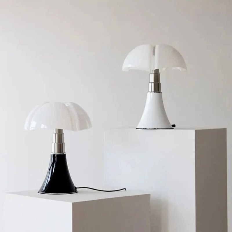 Touch-Controlled Dimmable LED Table Lamp with Adjustable Petal Design